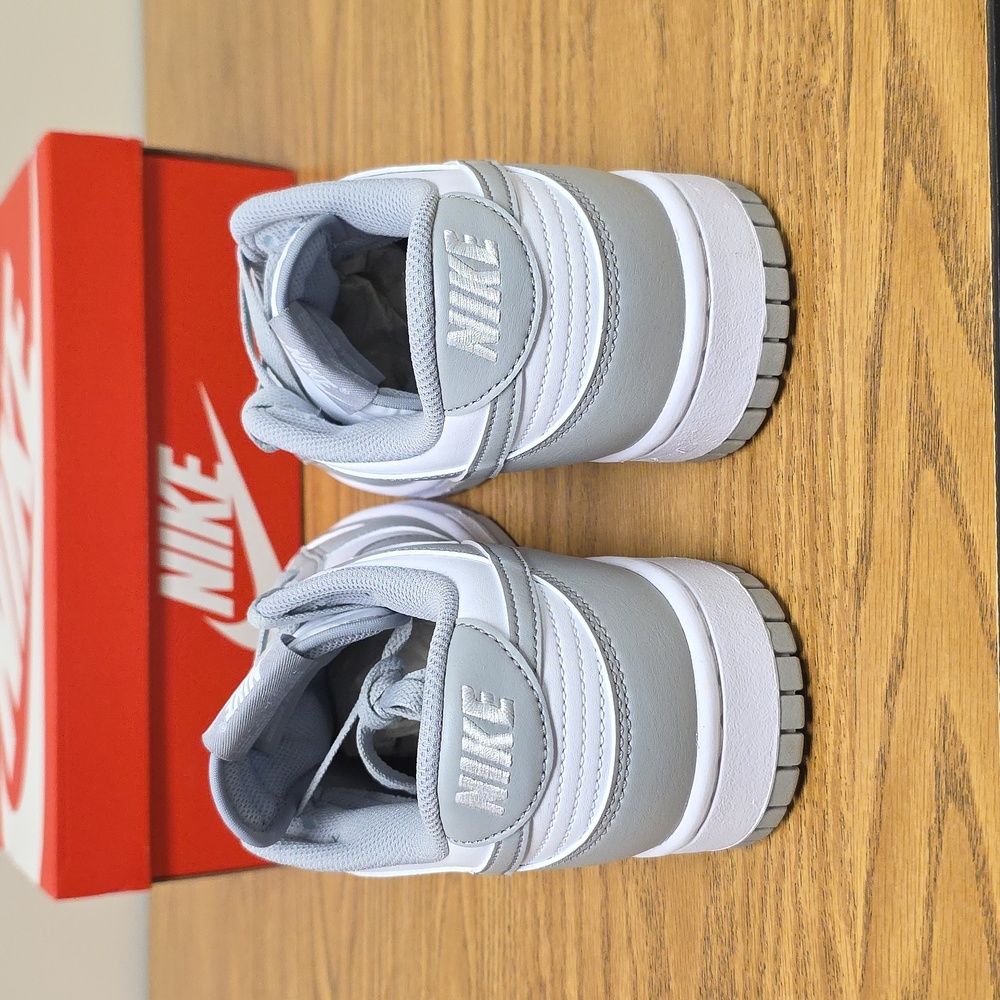Nike Dunk Low Retro White/Light Smoke Grey Men's Size 10 HF5441-105 New - Picture 6 of 7
